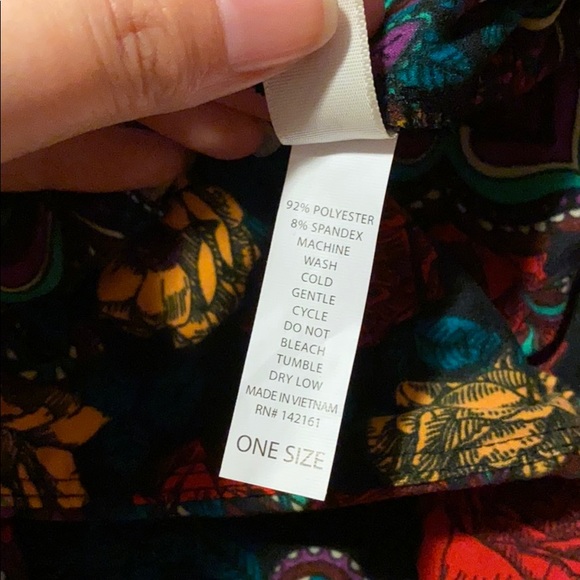 NWOT paisley floral leggings - Picture 3 of 3